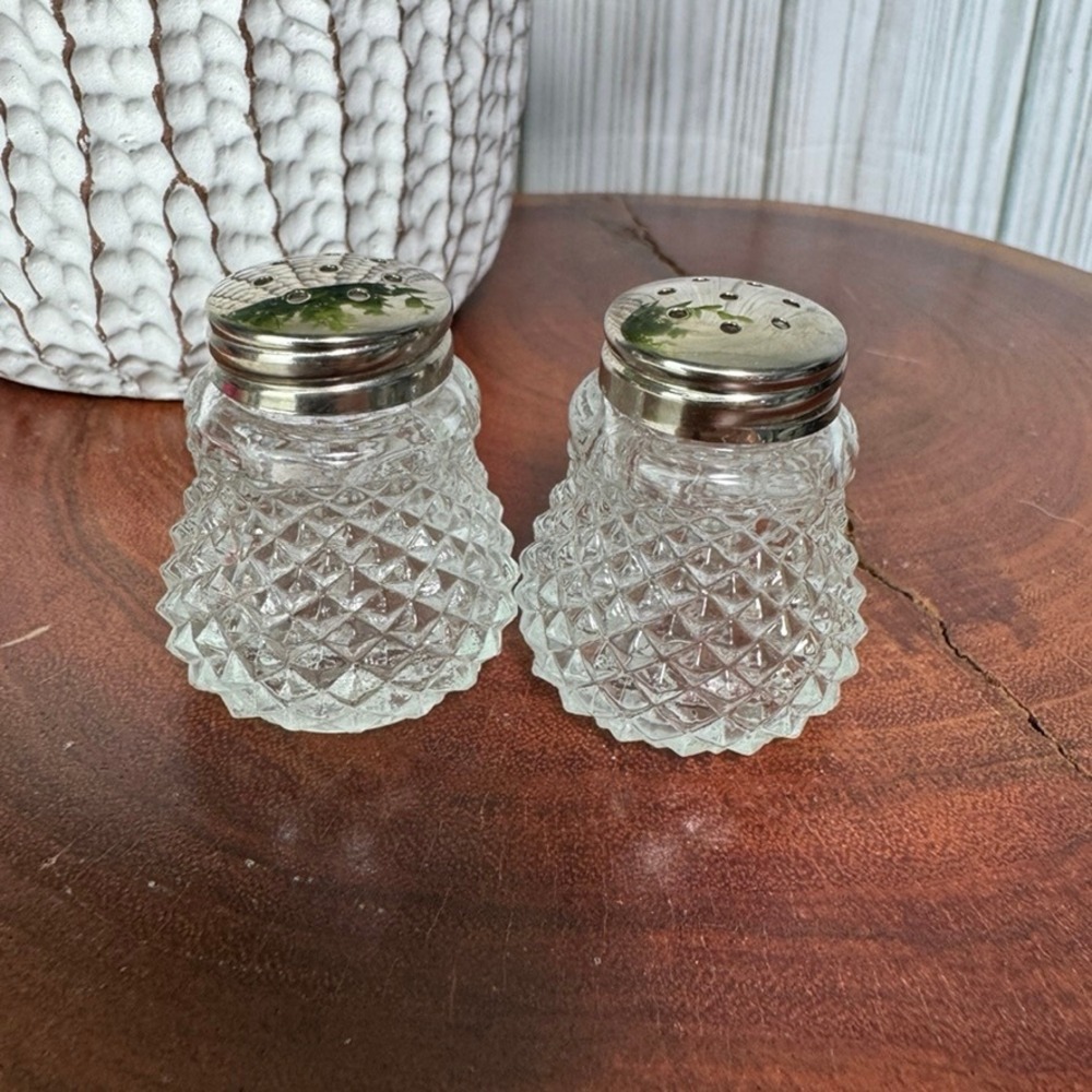 Vintage Miniature Diamond Point Glass Salt and Pepper Shakers Set Silver Lids